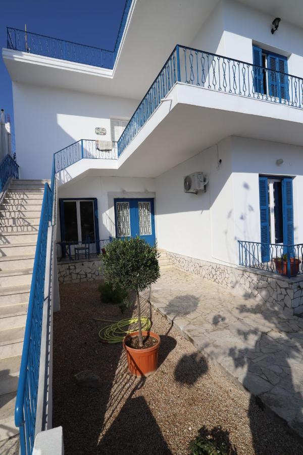 Traditional Town Garden Apartment Rhodes City エクステリア 写真
